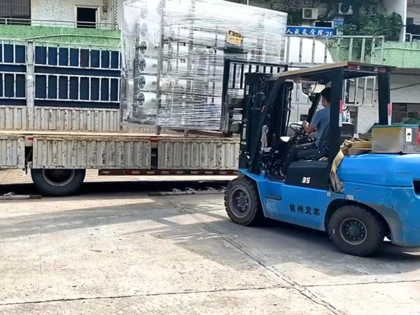純水設備出貨